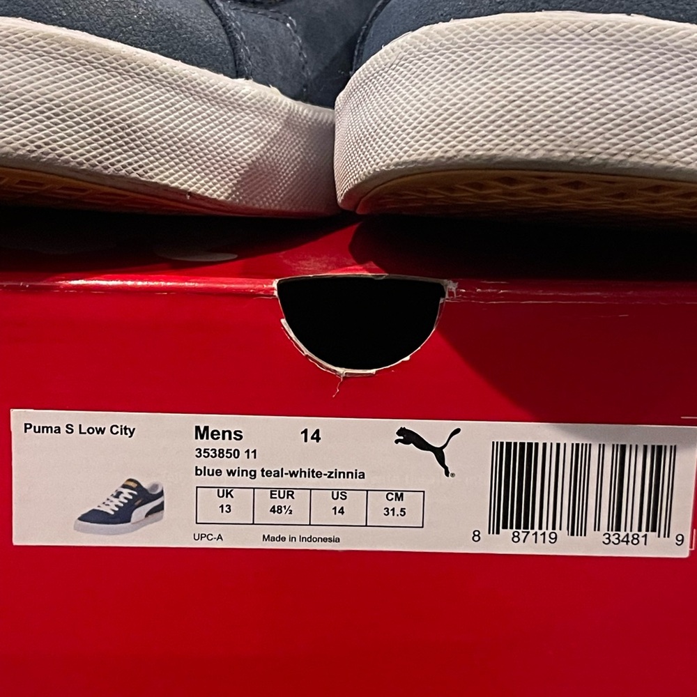 Puma Men's Blue and White Sneakers - Picture 5 of 5